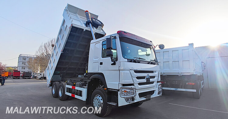 Howo 6x4 Dump Truck for Sale in Malawi