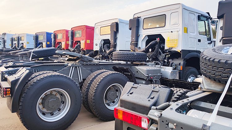 6x4 Sinotruk Howo Tractor Truck Price in Malawi