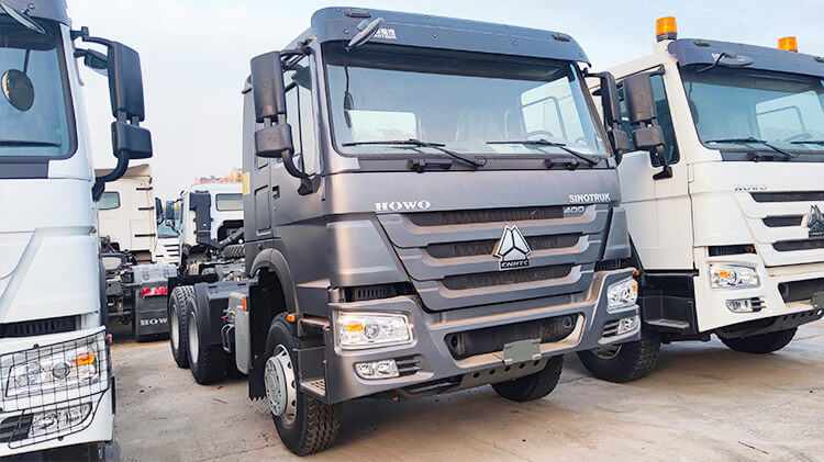6x4 Sinotruk Howo Tractor Head Price in Malawi