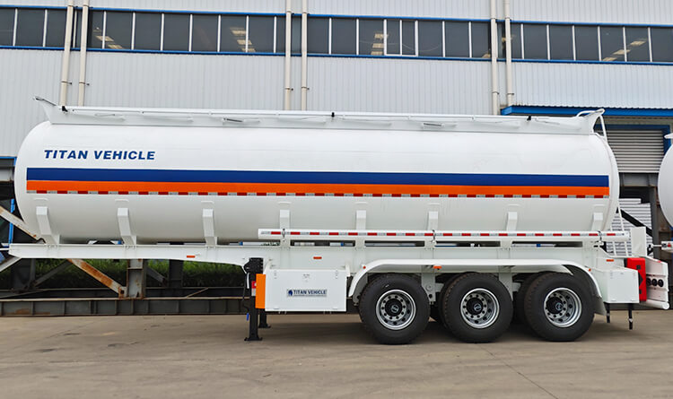 3 Axle 45000 Liters Crude Oil Tanker Trailer for Sale in Malawi