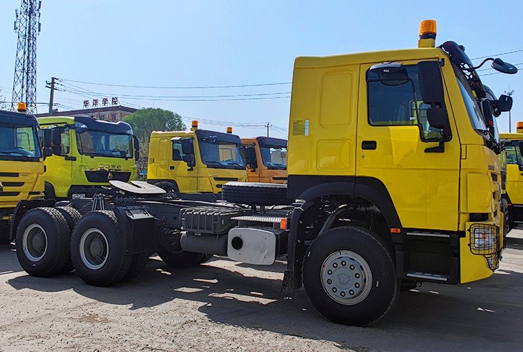 430 hp Sinotruk Howo 6x4 Tractor Truck for Sale in Malawi