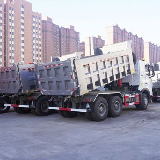 6x4 Sinotruk Howo Tipper Truck