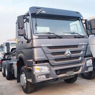 6x4 Sinotruk Howo Tractor Head